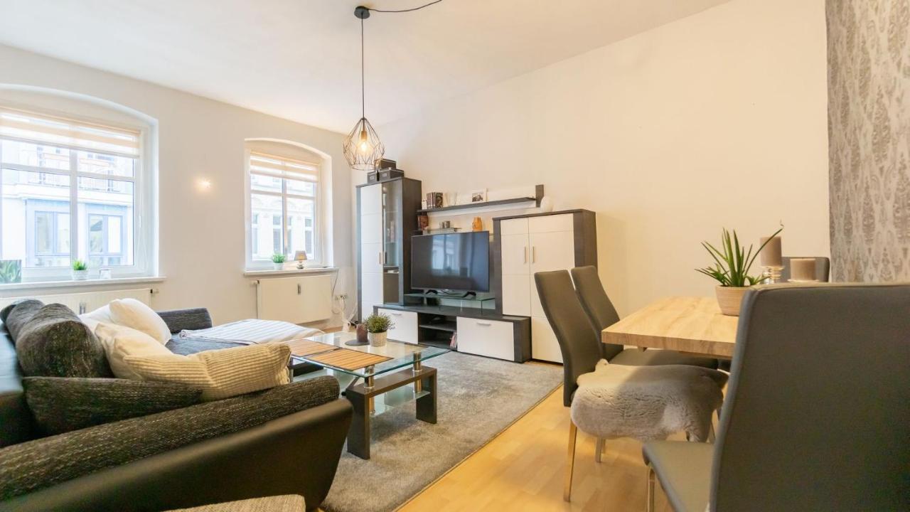 *Central_50M2_Kitchen_Washer_Netflix_Parking Cottbus Esterno foto