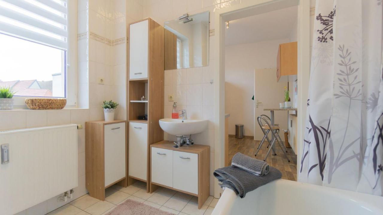 *Central_50M2_Kitchen_Washer_Netflix_Parking Cottbus Esterno foto